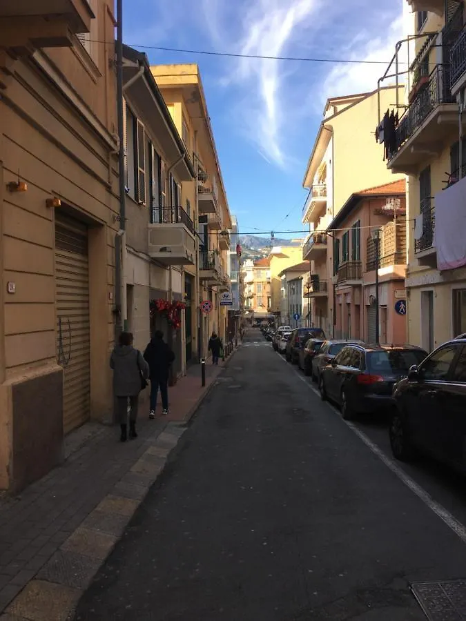Apartmán Appartamento Michele Ventimiglia